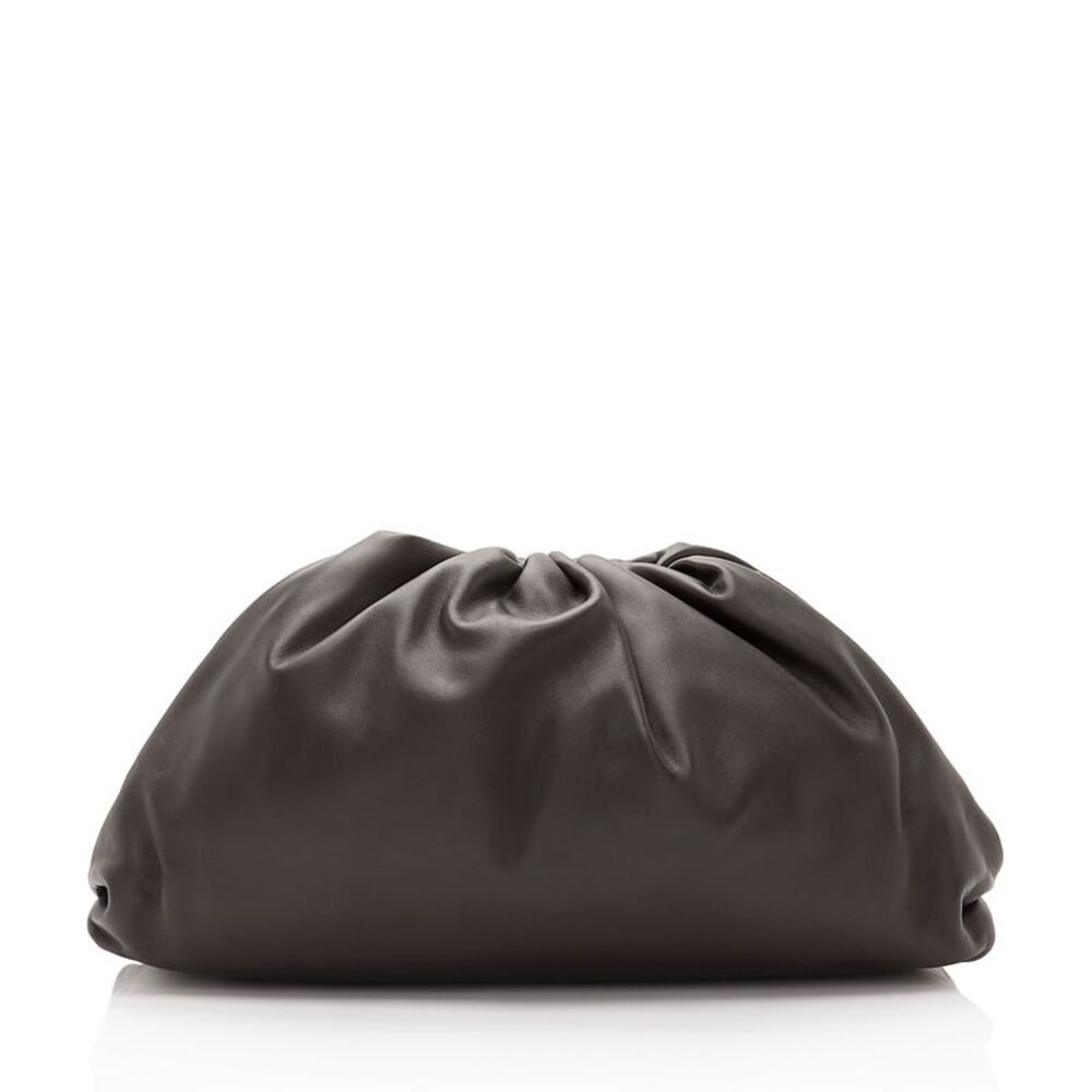 Bottega Veneta Calfskin The Pouch Clutch - Picture 3 of 13